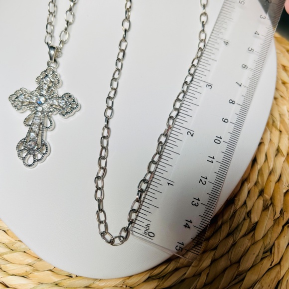 Beautiful Ornate Crystal Filigree Cross Necklace - Picture 9 of 11